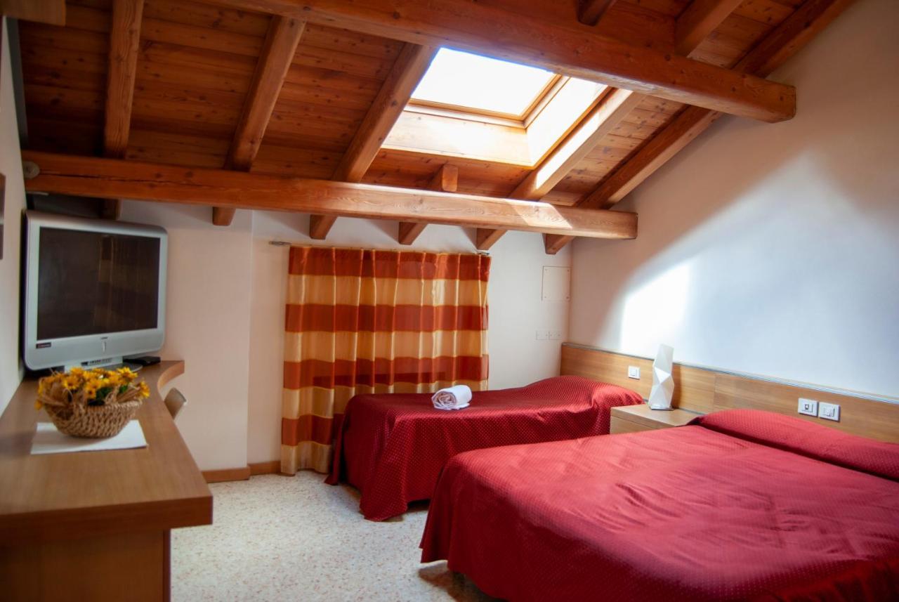 Вилла Agriturismo Antico Splendore Pullir Экстерьер фото